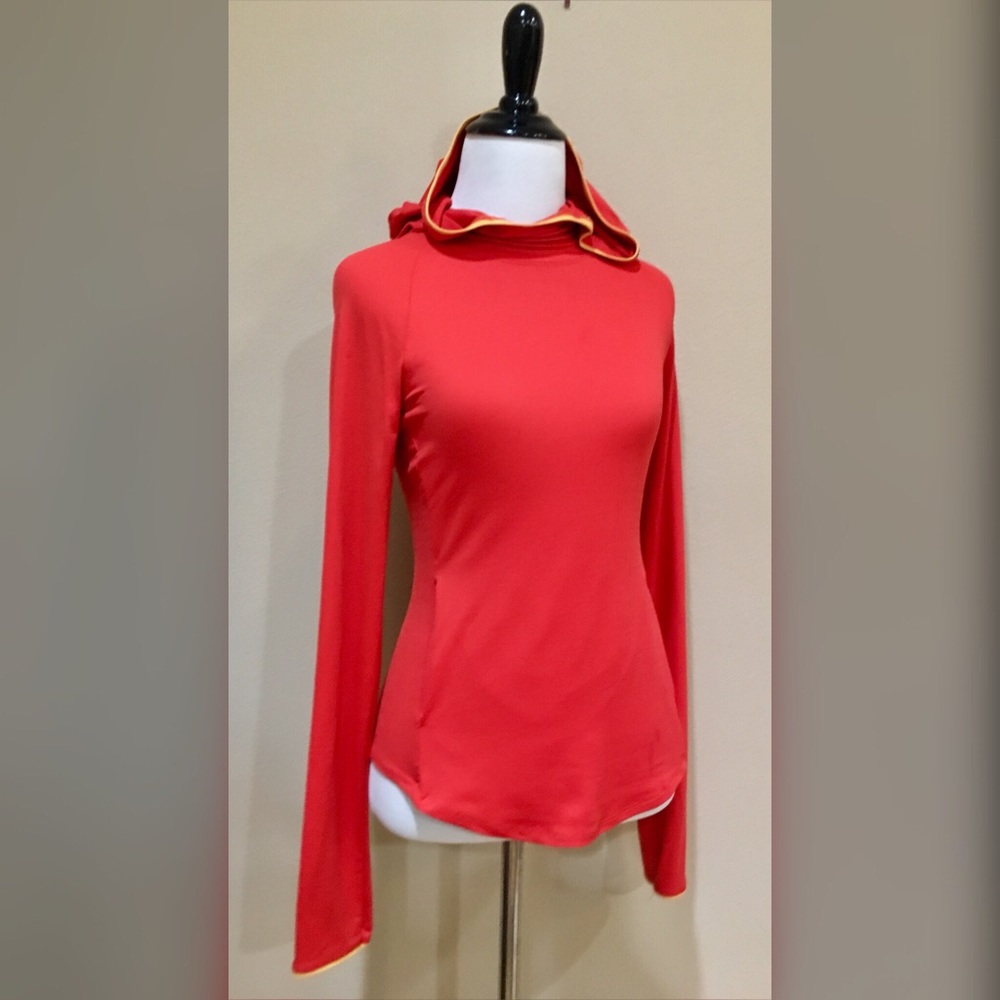 Scout Performance Orange Hooded workout Top